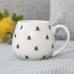 Abgerundete Tasse mit Bienenmuster